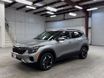 Used 2024 Kia Seltos EX