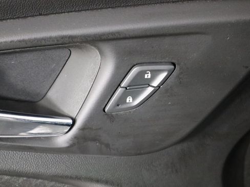 Used 2023 Chevrolet Malibu LS FWD image 22