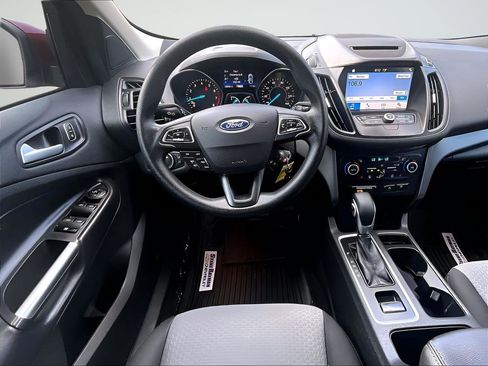 Used 2018 Ford Escape SE w/ SE Sync 3 Package FWD image 13