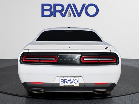 Used 2022 Dodge Challenger GT image 6