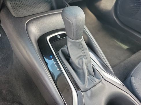 Used 2025 Toyota Corolla LE FWD image 9