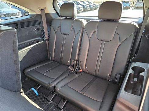 Used 2024 Kia Sorento S w/ Panoramic Sunroof Package image 35