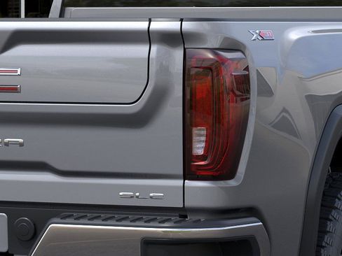 New 2026 GMC Sierra 2500 SLE image 11