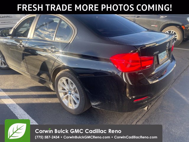 Used 2018 BMW 320i xDrive Sedan AWD/4WD image 7