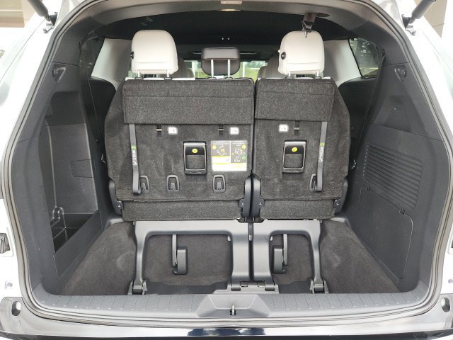Used 2026 Toyota Sienna XSE AWD/4WD image 24