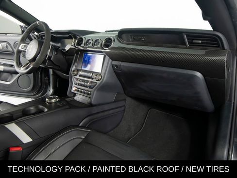 Used 2020 Ford Mustang Shelby GT500 w/ Technology Package RWD image 29