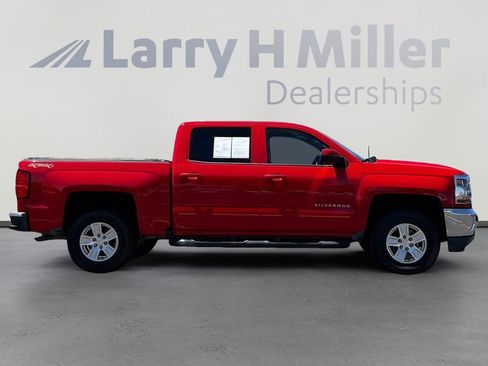 Used 2017 Chevrolet Silverado 1500 LT w/ All Star Edition AWD/4WD image 7