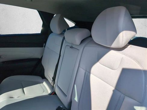 New 2026 Hyundai Tucson Blue SE image 17