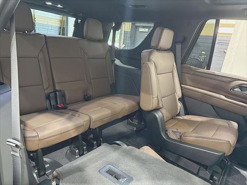 Used 2023 Chevrolet Tahoe High Country w/ Premium Package 2 image 14