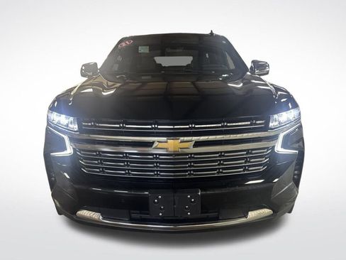 Used 2021 Chevrolet Tahoe Premier w/ Premium Package image 9