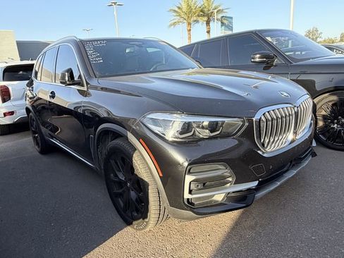 Used 2023 BMW X5 sDrive40i image 2