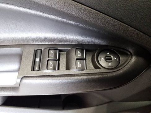 Used 2017 Ford Escape Titanium w/ Equipment Group 301A AWD/4WD image 12