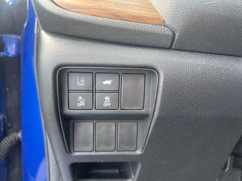 Used 2020 Honda CR-V Touring image 17