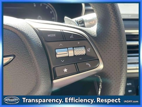 Used 2025 Genesis G70 2.5T w/ Sport Prestige Package image 23