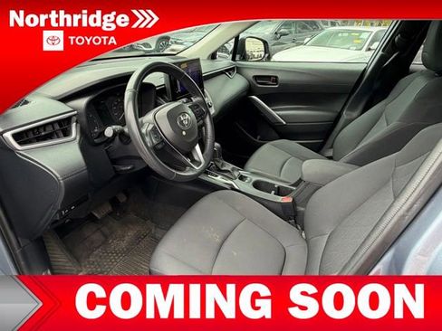 Used 2023 Toyota Corolla Cross LE AWD/4WD image 5