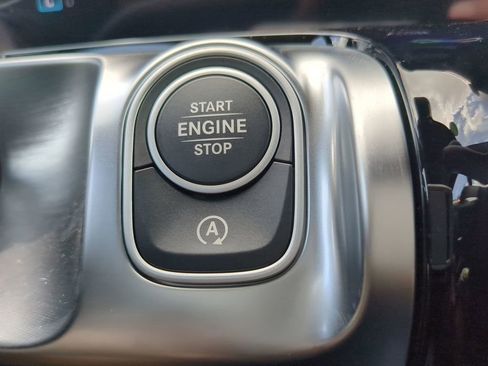 New 2024 Mercedes-Benz GLB 250 GLB 250 image 15