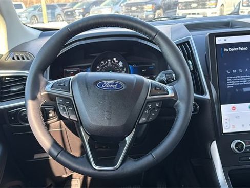 Certified 2024 Ford Edge SEL w/ Convenience Package image 14