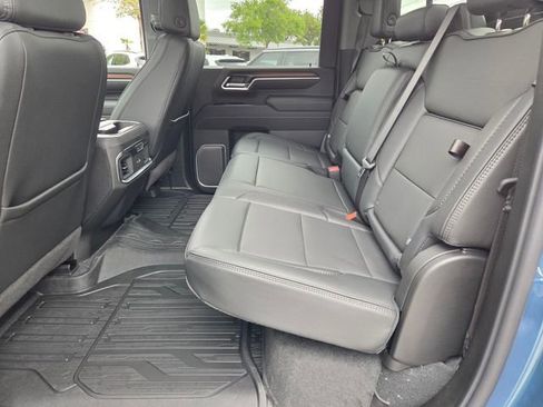 New 2026 GMC Sierra 2500 Denali w/ Denali Reserve Package AWD/4WD image 8
