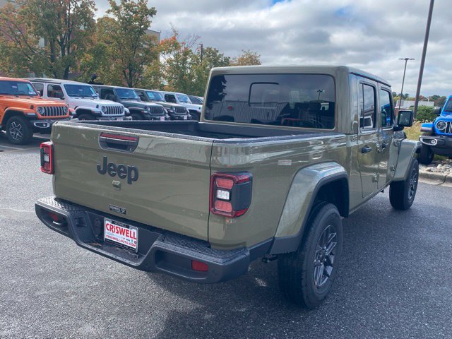 New 2025 Jeep Gladiator Sport AWD/4WD image 8