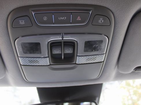 Used 2020 Kia Telluride SX w/ SX Prestige Package image 61