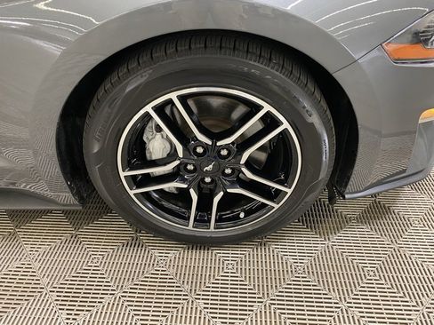 Used 2022 Ford Mustang GT Premium image 2