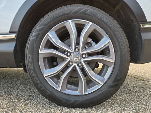 Used 2022 Honda CR-V Touring image 11
