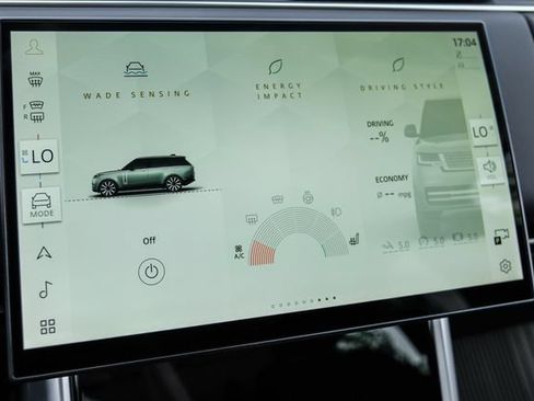 New 2026 Land Rover Range Rover Long Wheelbase SE AWD/4WD image 40