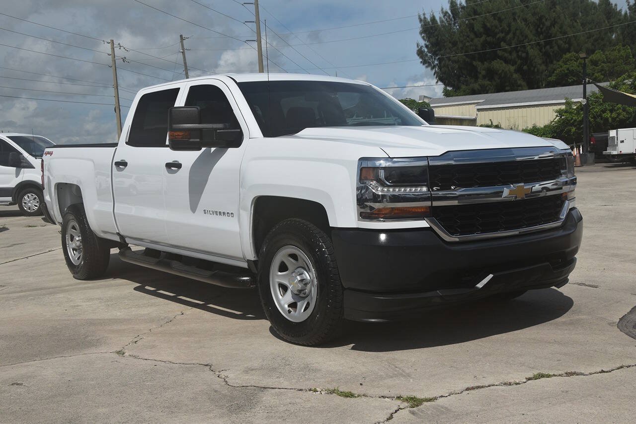 Used 2017 Chevrolet Silverado 1500 W/T w/ Trailering Package AWD/4WD image 1