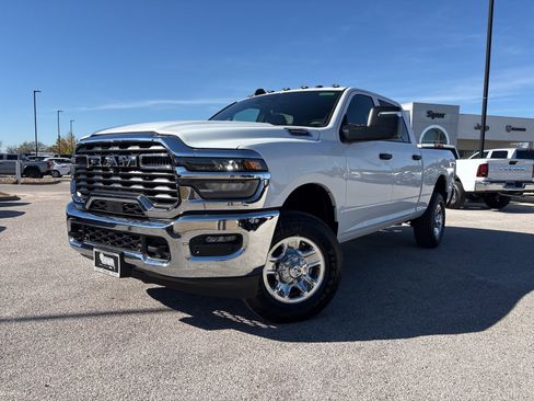 New 2026 RAM 2500 Tradesman w/ Chrome Appearance Group image 3