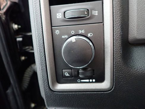 Used 2013 RAM 1500 Tradesman w/ Popular Equipment Group image 3