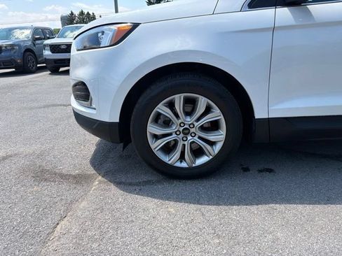 Used 2023 Ford Edge Titanium AWD/4WD image 13