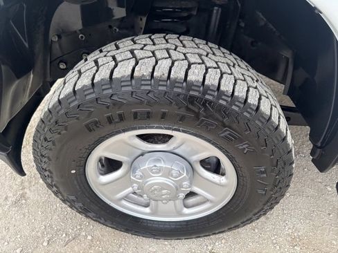 Used 2024 RAM 2500 Tradesman image 28