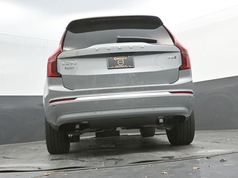 New 2026 Volvo XC90 B6 Plus w/ Protection Package Premier image 27