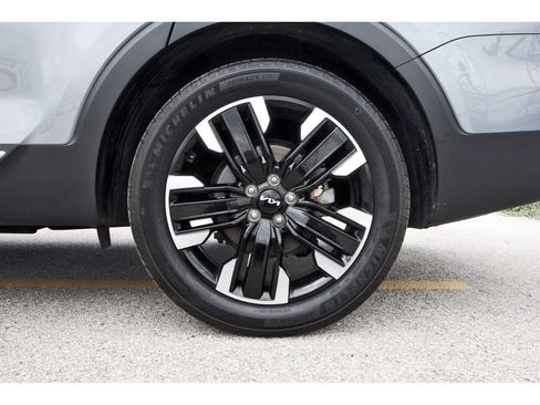Used 2023 Kia Telluride SX AWD/4WD image 34