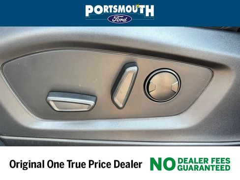 New 2025 Ford Explorer Active w/ Active Comfort Package image 27