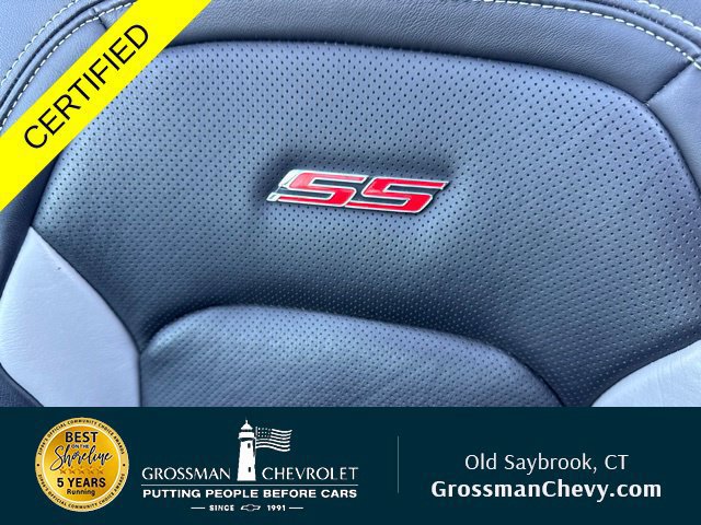 Used 2016 Chevrolet Camaro SS RWD image 21
