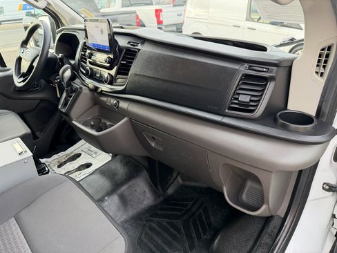 Used 2020 Ford Transit 250 Low Roof AWD image 18