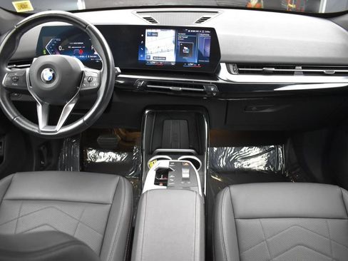 Used 2023 BMW X1 xDrive28i AWD/4WD image 14