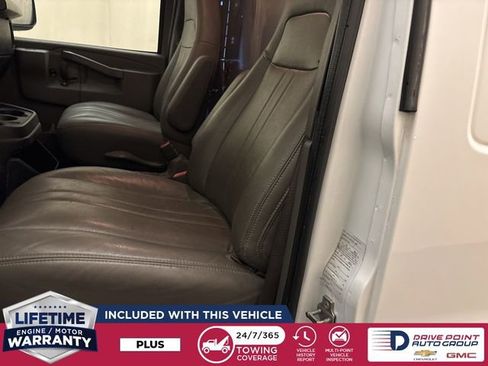 Used 2023 Chevrolet Express 3500 Extended w/ Driver Convenience Package image 10