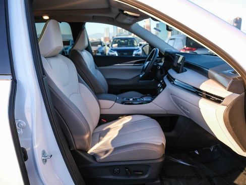 Used 2026 INFINITI QX60 Luxe w/ Cargo Package FWD image 21