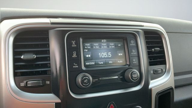 Used 2019 RAM 1500 Classic SLT AWD/4WD image 15