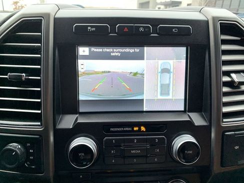 Used 2017 Ford F150 Limited image 30