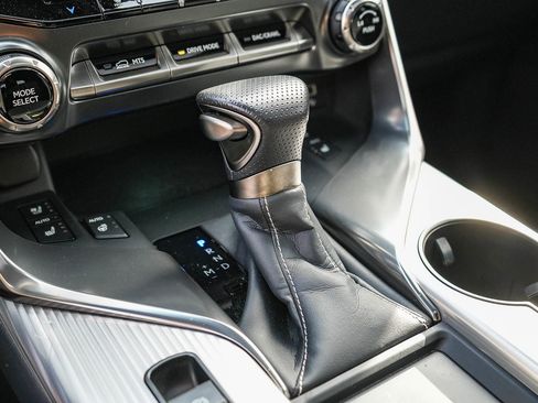 Used 2024 Lexus LX 600 F Sport AWD/4WD image 20