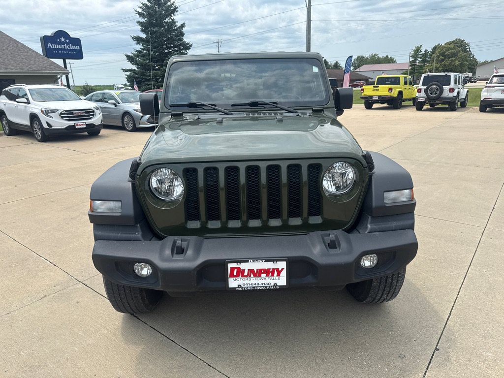 Used 2021 Jeep Wrangler Unlimited Sport AWD/4WD image 8