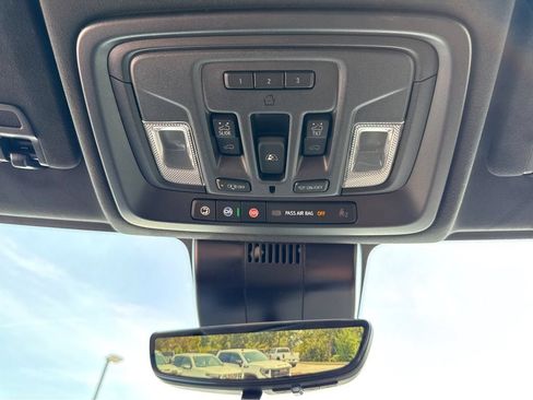 New 2026 GMC Sierra 3500 Denali Ultimate AWD/4WD image 23