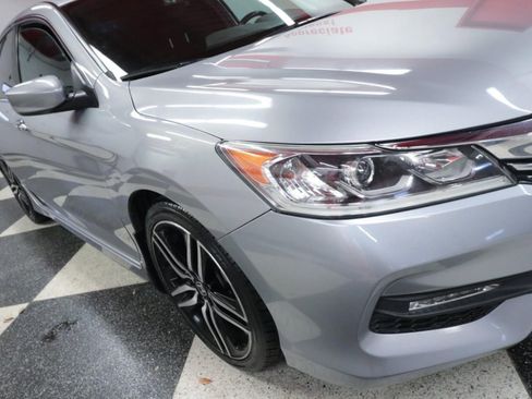 Used 2016 Honda Accord Sport image 31
