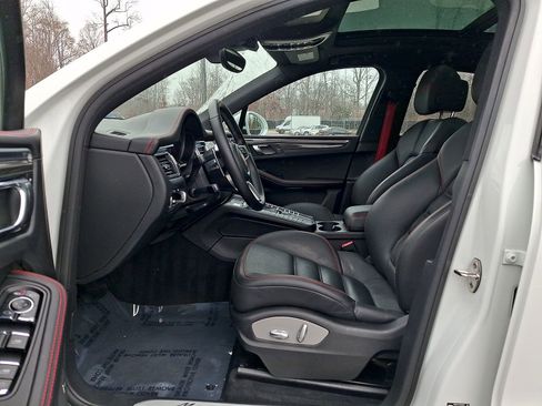 Used 2017 Porsche Macan GTS image 13