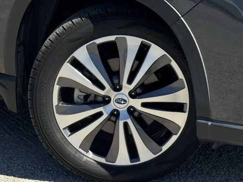 Used 2019 Subaru Ascent Touring w/ Popular Package #3 AWD/4WD image 37