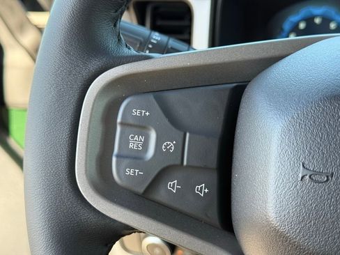 New 2025 Ford Bronco Badlands w/ Black Appearance Package image 15