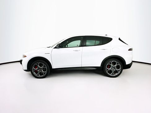 Used 2024 Alfa Romeo Tonale Veloce AWD/4WD image 4